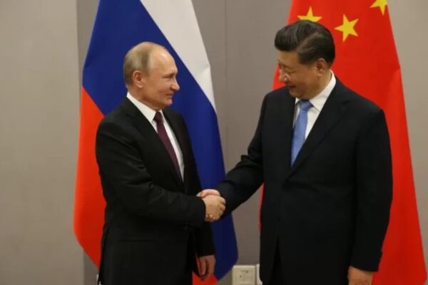«Тайвань не Украина». Почему Китай поддерживает в украинском кризисе Россию, но пока только на словах