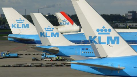 KLM прекращает полеты в Украину