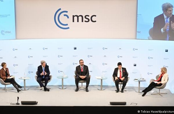 Комментарий: Мюнхенская конференция — запоздалый ответ Запада Москве