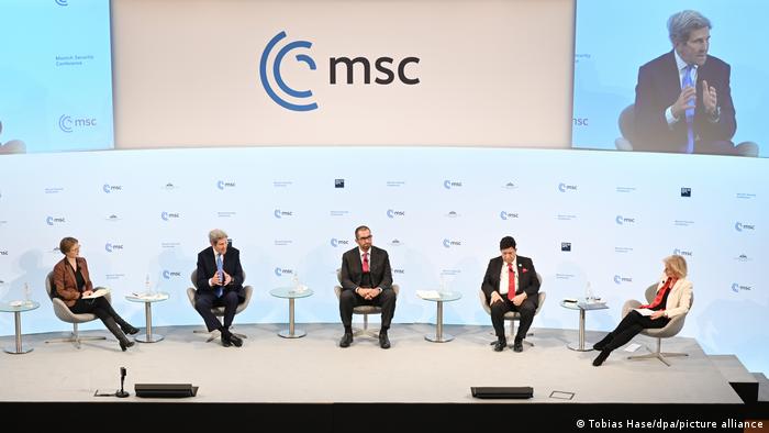 Комментарий: Мюнхенская конференция — запоздалый ответ Запада Москве