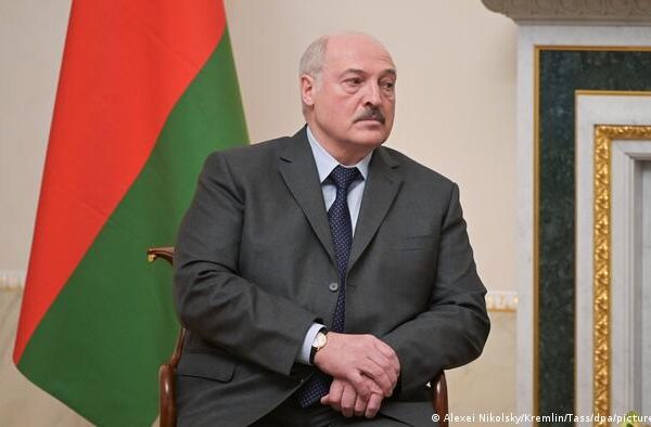 Комментарий: Лукашенко — новый Жириновский российской политики