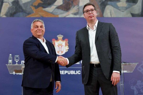 Пропутинские лидеры в Венгрии и Сербии побеждают на выборах, поскольку Европа борется с войной