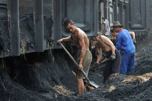 В апреле экспорт российского угля в Китай увеличился вдвое