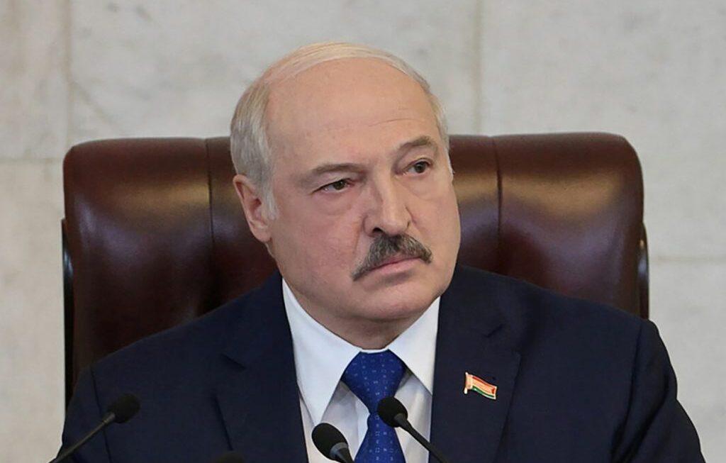 Дилемма белорусского диктатора
