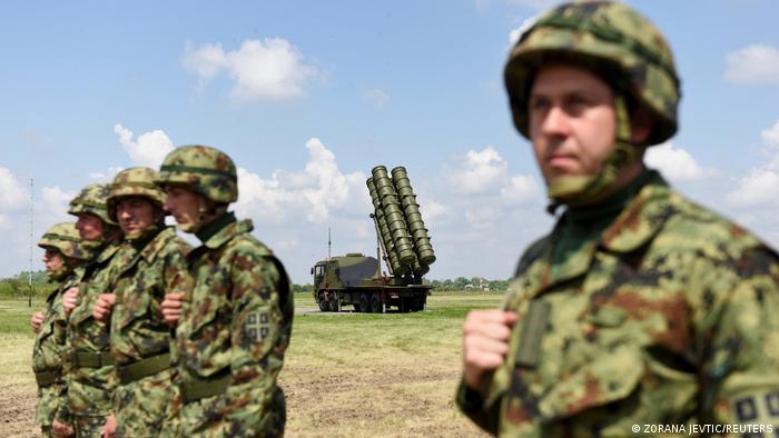 Сербия впервые показала закупленные у Китая системы ПВО