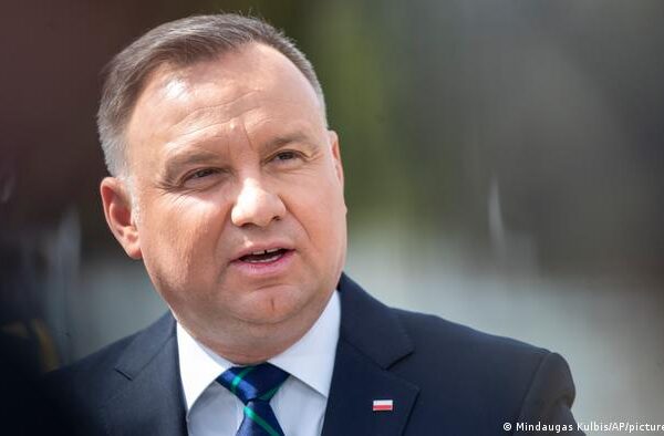 Словакия и Польша потребовали статуса кандидата в члены ЕС для Украины