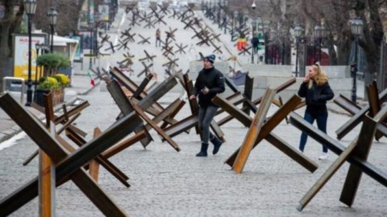 Життя окупованих міст