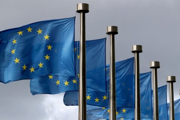 Группа стран ЕС выступает за разработку седьмого раунда санкций против Москвы