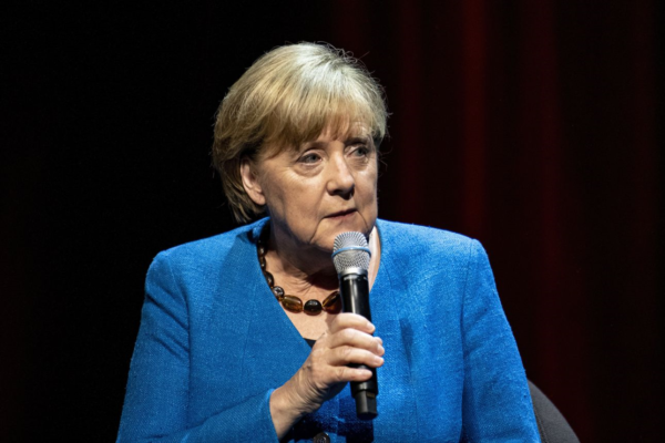 WSJ: Политика Меркель привела Путина к мысли о пассивности ЕС в случае войны