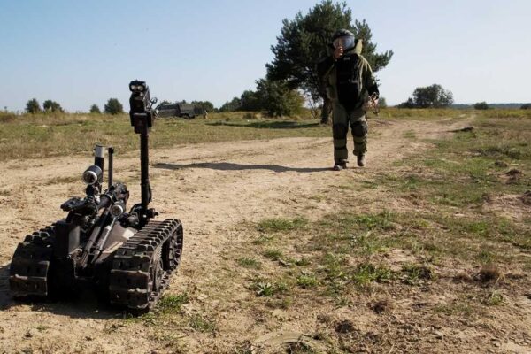 Британские роботы-саперы будут задействованы на разминировании Украины