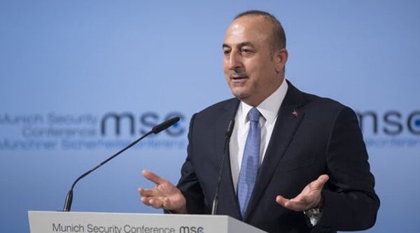 Турция призвала Грецию вывести войска с Эгейских островов