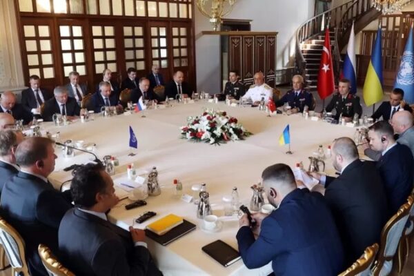 Встреча в Турции – Украина и Россия надеются разблокировать экспорт украинского зерна