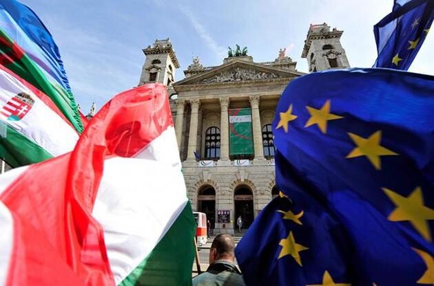 ЕС дал Венгрии месяц на решение проблем с верховенством права, иначе – заморозка средств