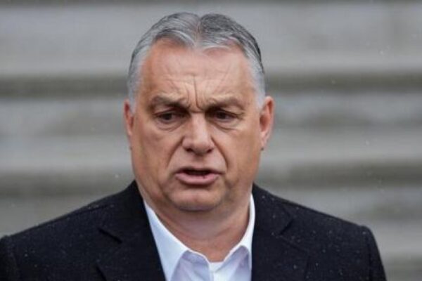 Орбан вызвал волну критики в Европе из-за слов о «смешении рас»