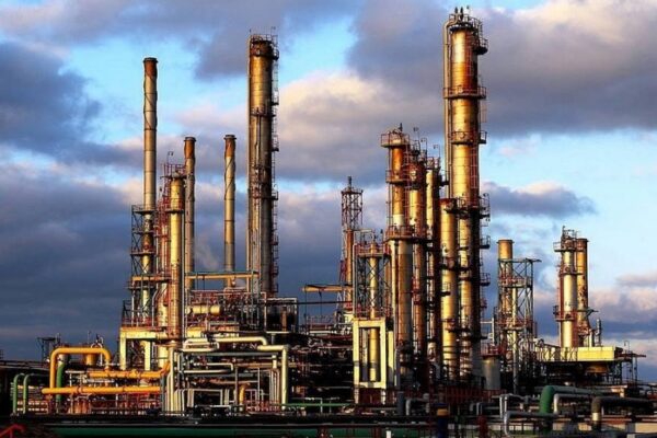 Саудовская Аравия и Ирак приходят на помощь европейским нефтепереработчикам – Bloomberg