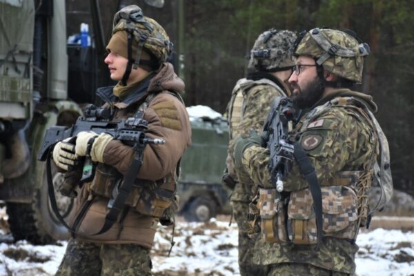 Страны ЕС договорились совместно обучать украинских военных