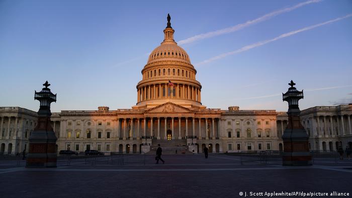 Конгресс США принял 434-миллиардный пакет по защите климата и борьбе с инфляцией