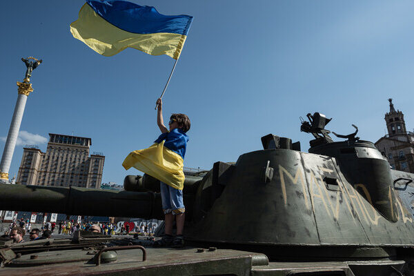 NYT: За 6 месяцев войны Украина и Россия изменились