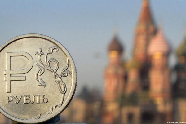 Как влияют на российскую экономику санкции Запада?