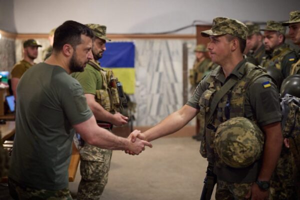 Украинские военные должны реорганизоваться, чтобы победить Россию