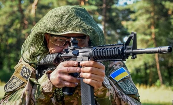 ЕС согласился тренировать 15 тысяч украинских военных – Spiegel