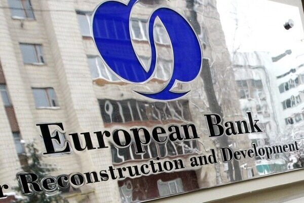 Экономике Украины нужна ежемесячная поддержка свыше $3 млрд — глава ЕБРР