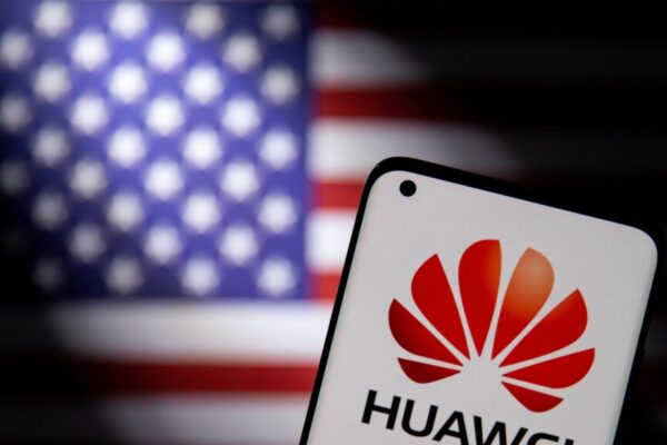 В США перестанут выдавать разрешение на оборудование китайских компаний Huawei и ZTE