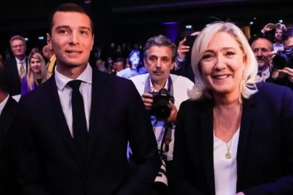 Ультраправые во Франции выбрали нового лидера партии. Но Марин Ле Пен далеко не уходит