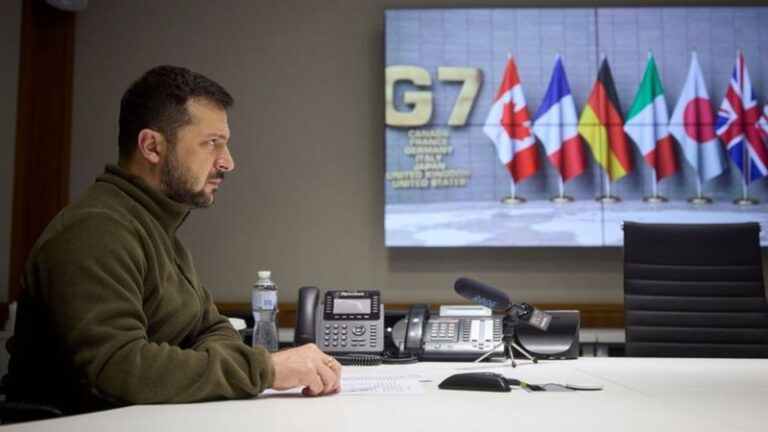 Глава GCHQ Джереми Флеминг рассказал, как война в Украине вызвала революцию в рассекречивании западных разведданных