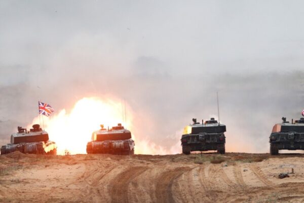 Лондон: британские танки будут в Украине к концу марта