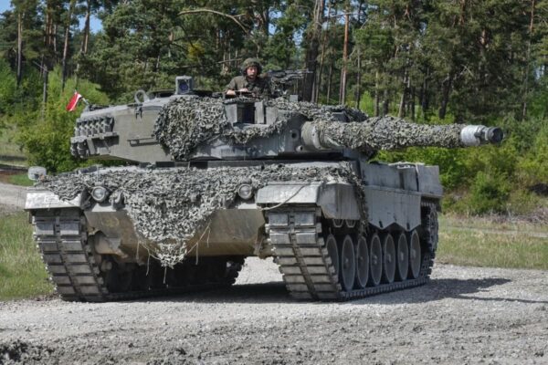 Германия не исключает поставки танков Leopard в Украину