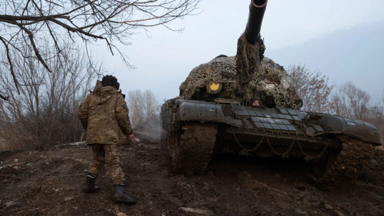 Западные танки направляются в Украину, разрушая очередное табу — NYT