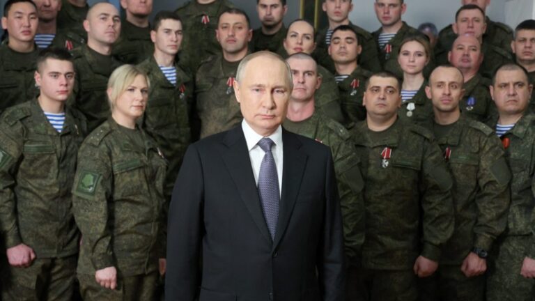 Путин готовится к долгой войне