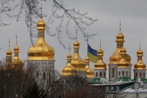 Украина во время войны должна сохранить курс от российского прошлого к европейскому будущему