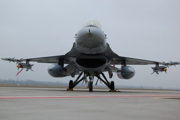 Lockheed готов обеспечить F-16 самолетами страны, которые поделятся ими с Украиной