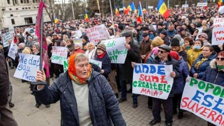 Чому Молдова позбулась молдовської мови і як це може вплинути на Україну