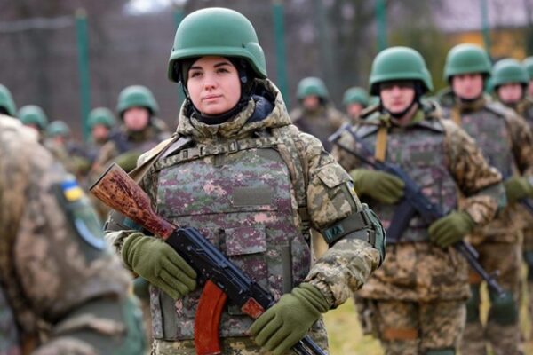 Українські жінки відіграють ключову роль у боротьбі з Росією