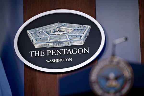 Пентагон “цілодобово працює”, щоб знайти джерело витоку розвідданих — FT