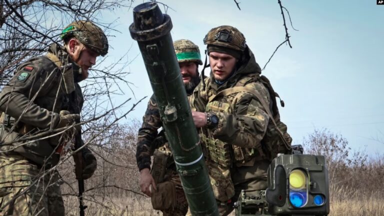 Експерти: українські війська закріпилися на східному боці Дніпра