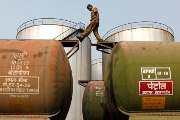Імпорт нафти з Росії до Індії у 2022 році зріс у 10 разів