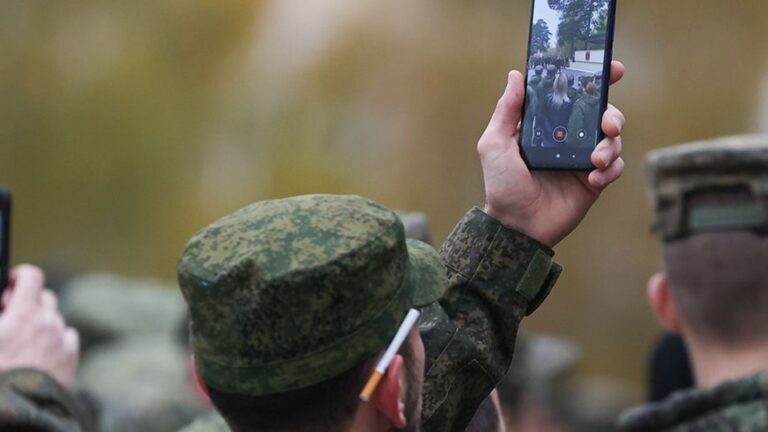 Соціальні медіа на полі бою