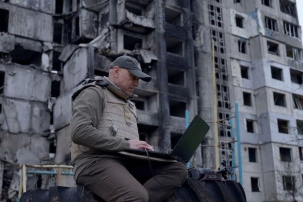 Як соцмережі видаляють докази воєнних злочинів Росії в Україні. Розслідування ВВС