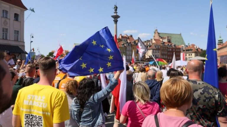 Суд ЄС визнав судову реформу у Польщі порушенням законів Євросоюзу