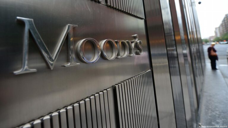 Агентство Moody’s знизило кредитний рейтинг Білорусі