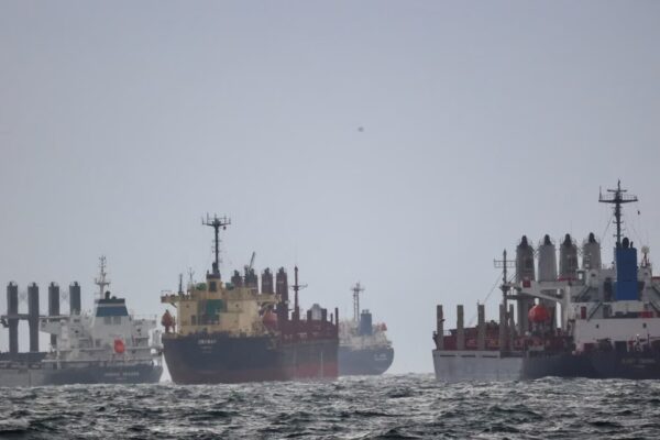 Введення військових кораблів у Чорне море для супроводу зерна з України активно не обговорюється – Кірбі