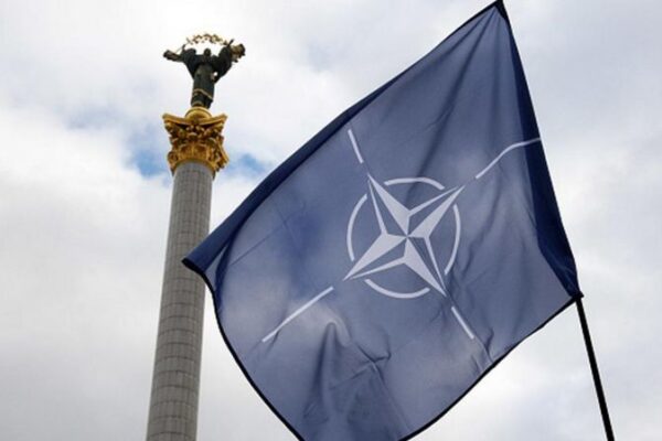 Довга дорога до НАТО. Скільки вона тривала для інших і якою буде для України