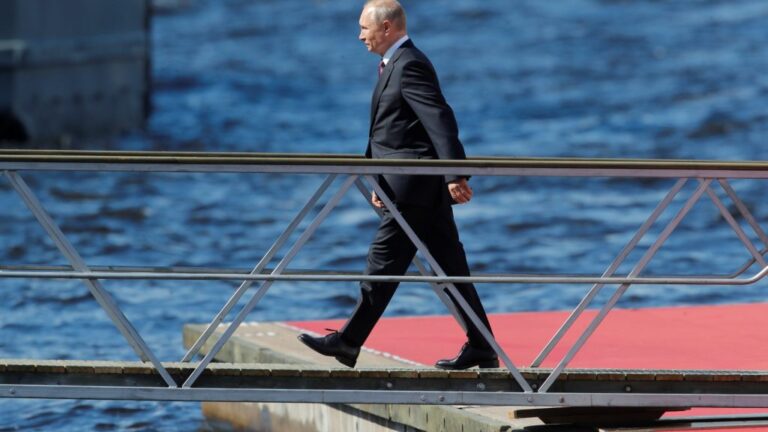 Не можна дозволити путіну перетворити Чорне море на російське озеро