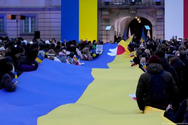 Закиди “невдячності”: чи втомився Захід від України