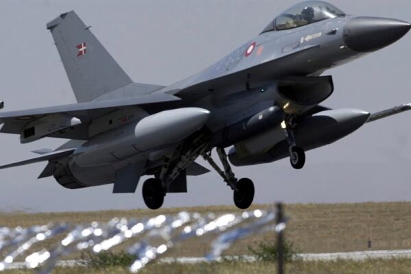 Пентагон: США розпочнуть навчання українських пілотів на F-16 у жовтні