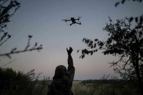 США вводять нові санкції проти китайських та російських компаній, через поставку запчастин для дронів